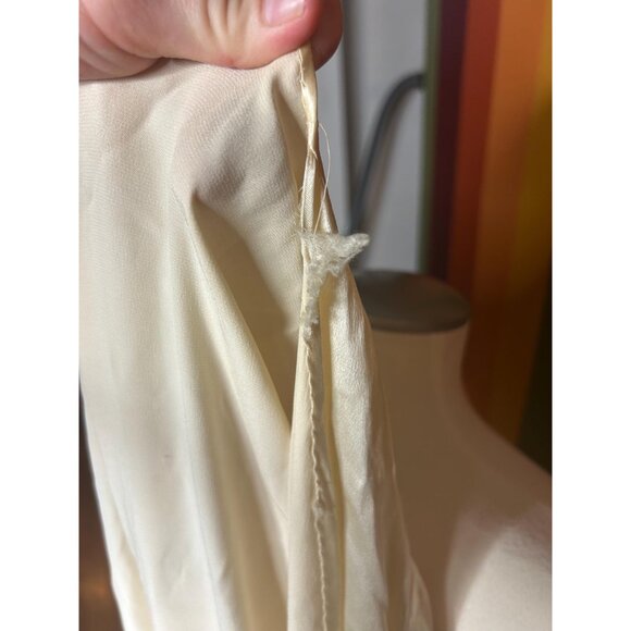 Vintage Lingerie Nightie Overcoat Housecoat sexy silk négligée cream lace - Picture 8 of 8